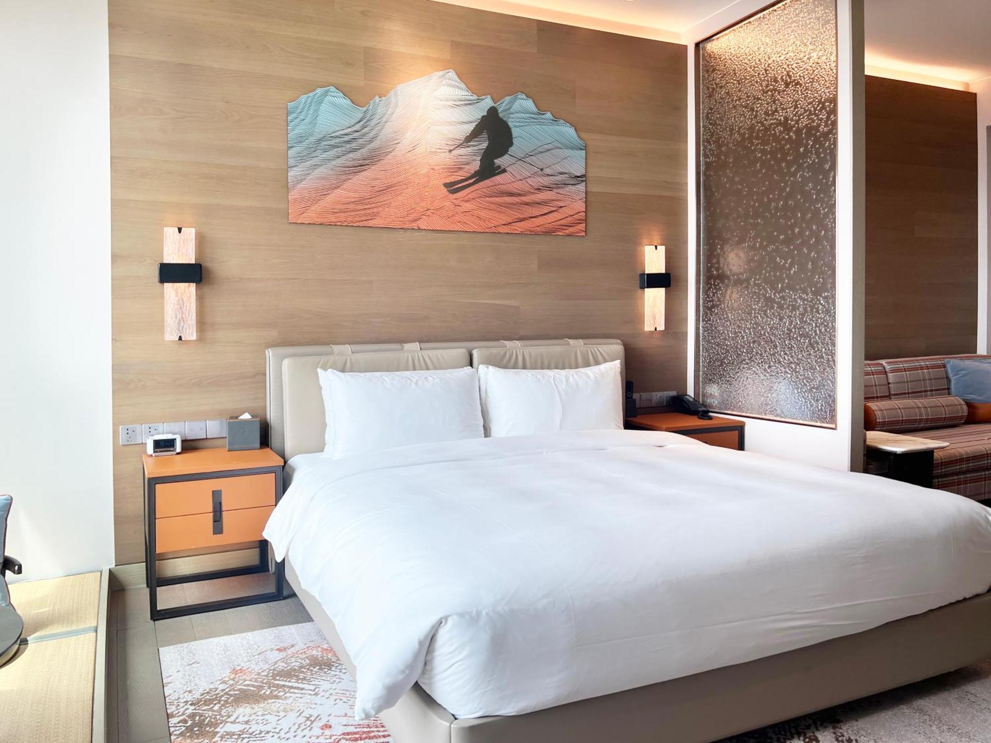 L+Snow Supreme Hotel Шанхай Екстериор снимка